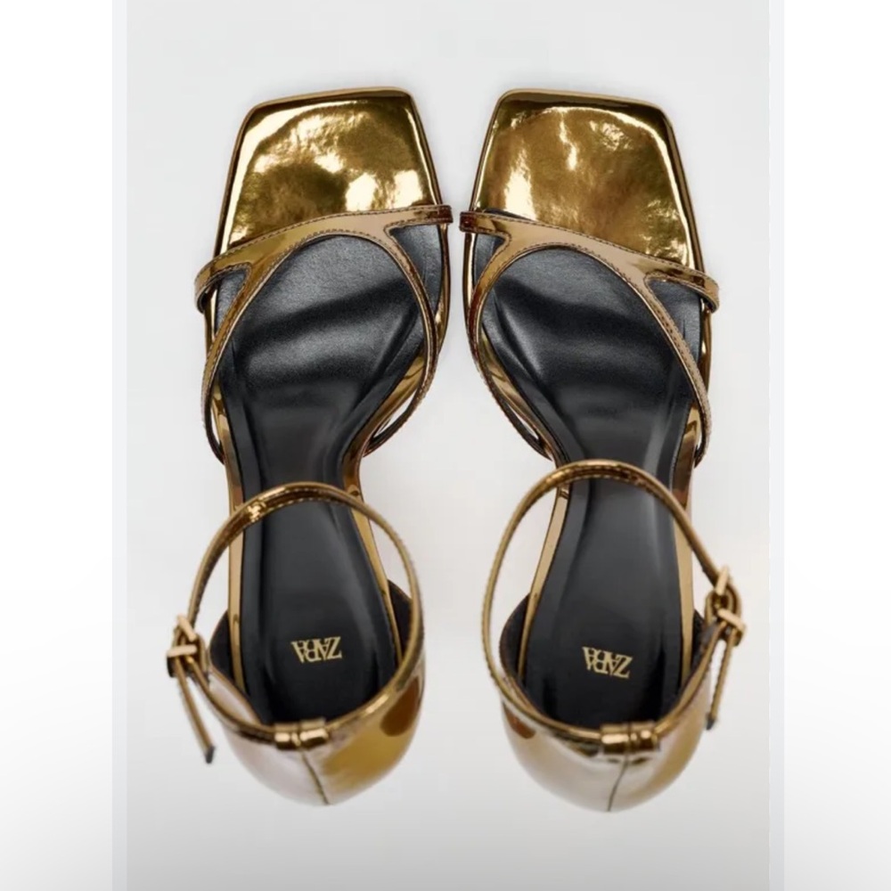 Zara oval heel metallic sandals